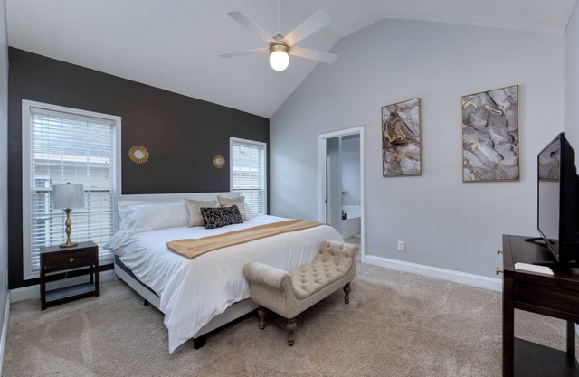 Columbus/Ft Moore Skylight Retreat