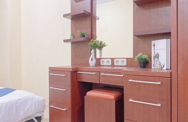 Combined 1Br With Extra Room Apartment At Green Pramuka City
