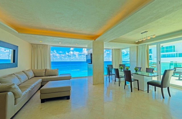 Combo #214 - Tim’s Ocean Condos – Beachfront – 8br/7.5bth with Gorgeous Views!