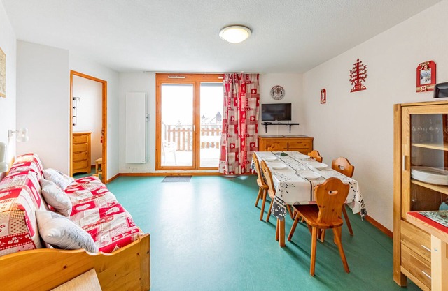 Comfortable T3 for 6 people, 2 bedr. in Saint-François-Longchamp