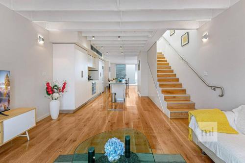 Comfort & Classic in Crows Nest