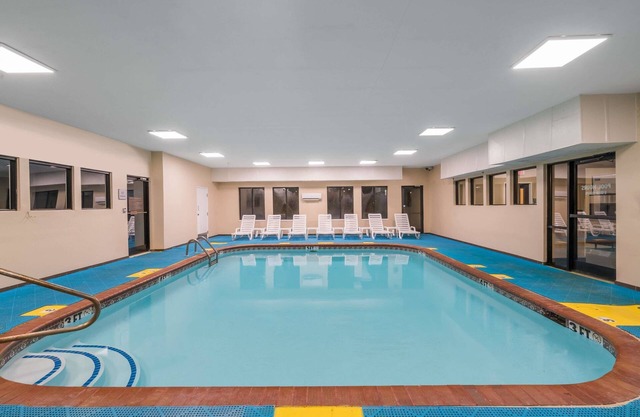 Comfort Suites Cordova