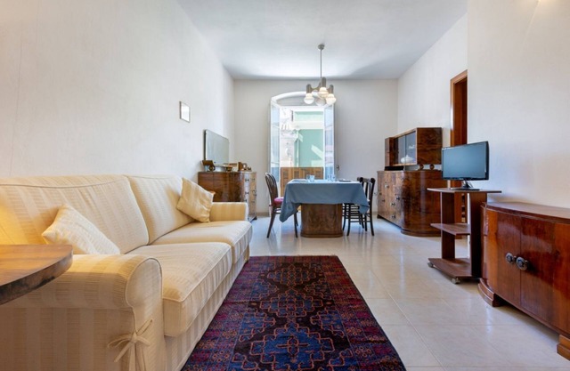 Comfortable 70 sqm apartment, accommodating up to 4 people, located on the second floor of a building without an elevator.The property is located in the center of Carloforte (in a pedestrian area), on the island of San Pietro, recognized as one of the mo