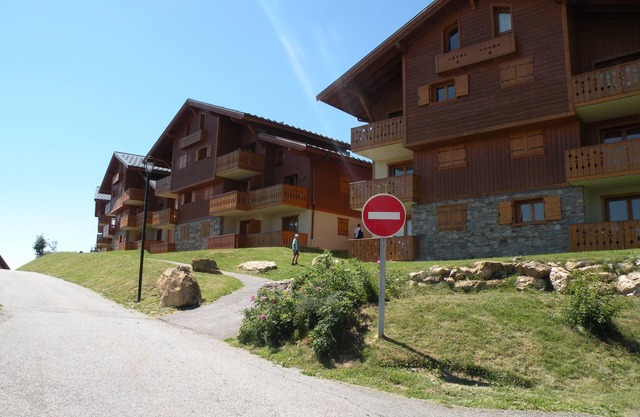 Comfortable and well-kept - exceptional view