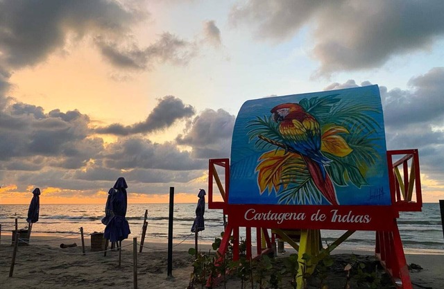 Comfortable apartment in Cartagena, near the beach, 15 min from the historical center.