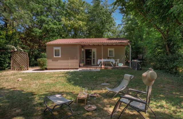 Comfortable Chalet with Terrace - 6 people