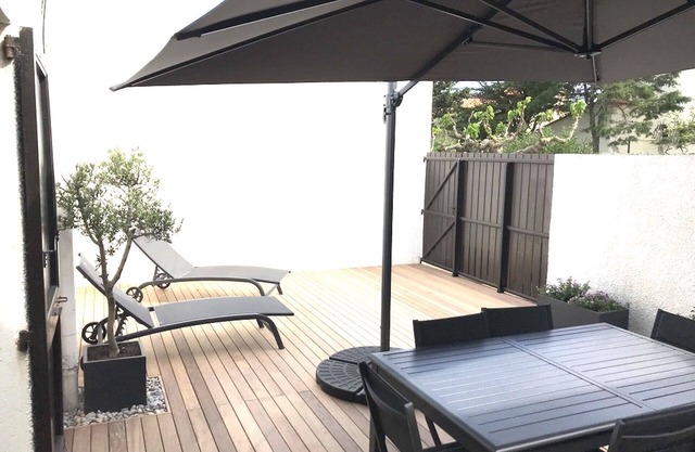 Comfortable VILLA 2 steps from the beach - 50m2 terrace facing south