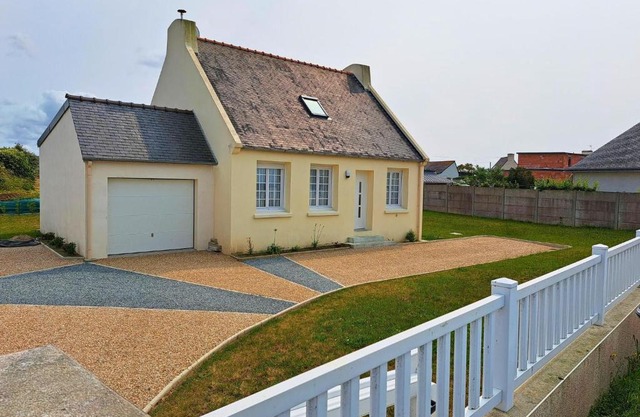 Comfortable holiday home near the beach