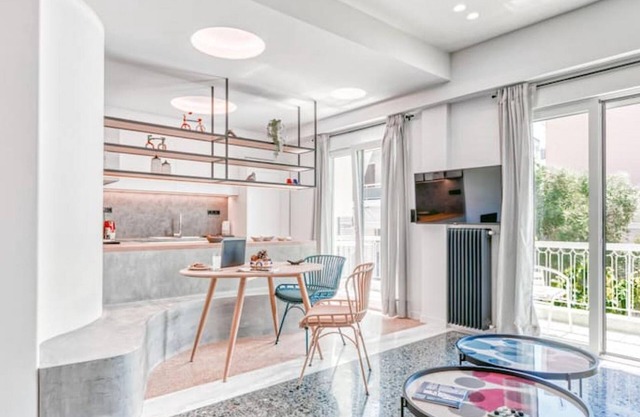 Comfortable Living in Athens 2BR Apartment