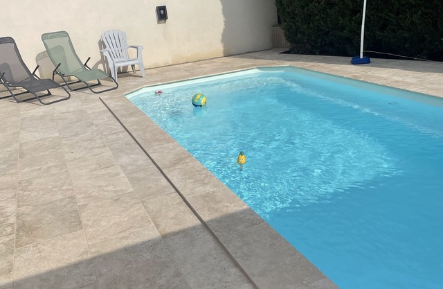 Comfortable studio 5 min from the beach + pool access