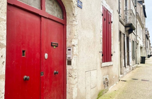 Comfortable Triplex in Blois, ideal for families, near castle