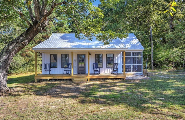 Comfy 2 bedroom cottage~