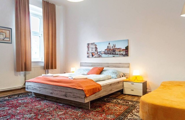 Comfy 2BR- Apartment - Bookable in Lockdown
