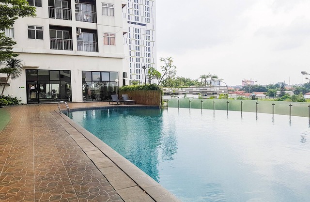 Comfy and Modern Studio at Serpong Greenview Apartment