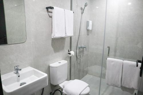 Commodious Hotel Kupang