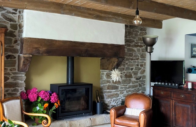 Completely renovated house, quiet, 10 minutes from the beaches of the Breton Riviera.