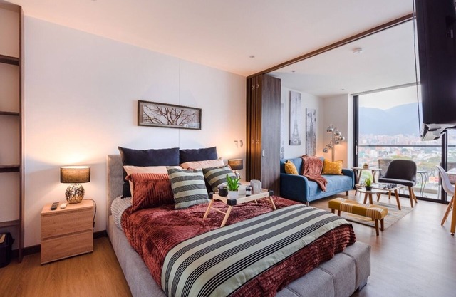 CONFORTABLE APARTAMENTO CON ESPECTACULAR VISTA PANORAMICA DE BOGOTA