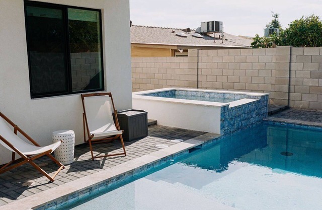 Contemporary Dream - Walk to Old Town Scottsdale!