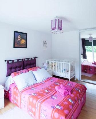 Coquette chambre personnalisée chez l habitant