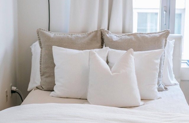 Corporate housing with everything 2bdr 2bath walk in closets both rooms