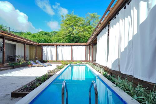 Corten Villa - A Vacation within Your Vacation