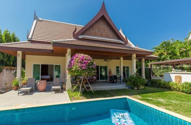Corton Thai ornament villa 2BR