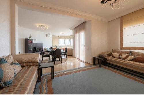 Cosy Apartment 200 M2 Hay Ryad Rabat