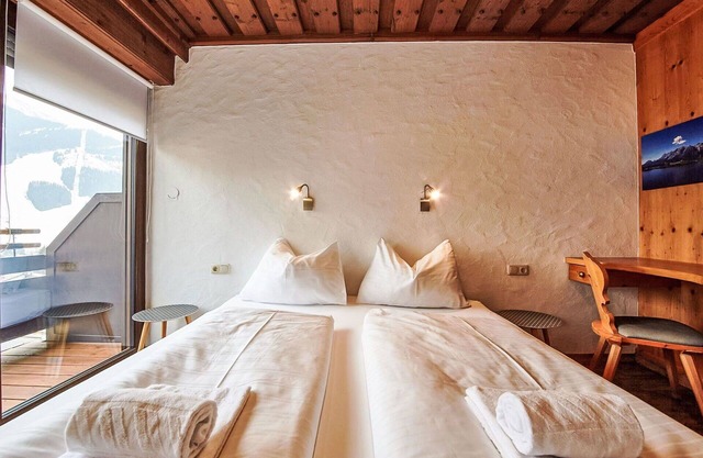 Cosy apartment for 4 guests with WIFI, TV and terrace