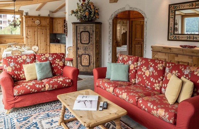 Cosy apartment for 4 people with WIFI, TV, terrace and parking