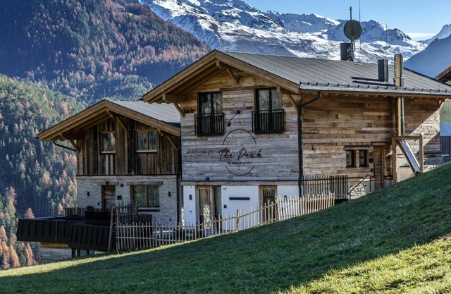 Cosy apartment for 4 guests with WIFI, TV, balcony and pets allowed