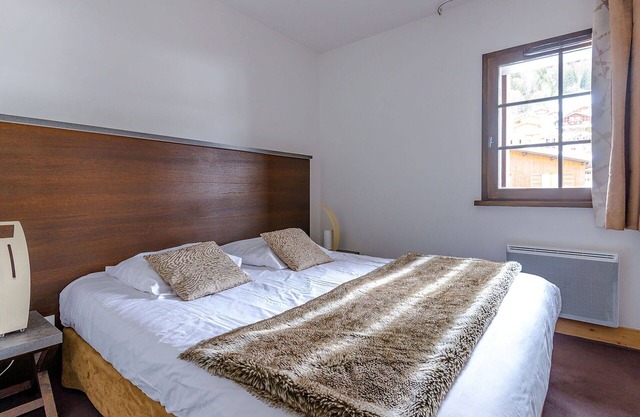 Cosy apartment for 6 people with pool, WIFI, TV, terrace and pets allowed