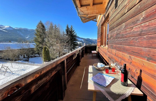 Cosy apartment for 14 people with WIFI, TV, balcony and pets allowed