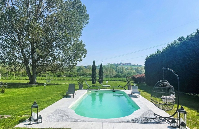 Cosy apartment for 4 guests with pool, WIFI, TV and patio