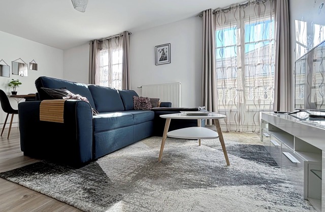 ★ Cosy Apartment Near Disneyland Paris ★