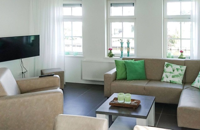 Cosy apartment in villa for 6 people with WIFI, TV, terrace and parking