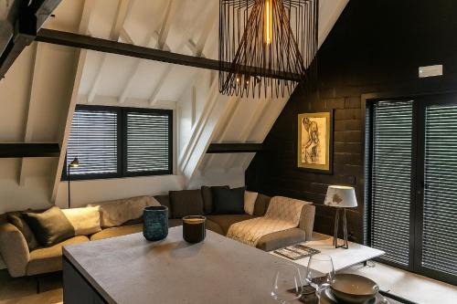 Cosy apartment with garden