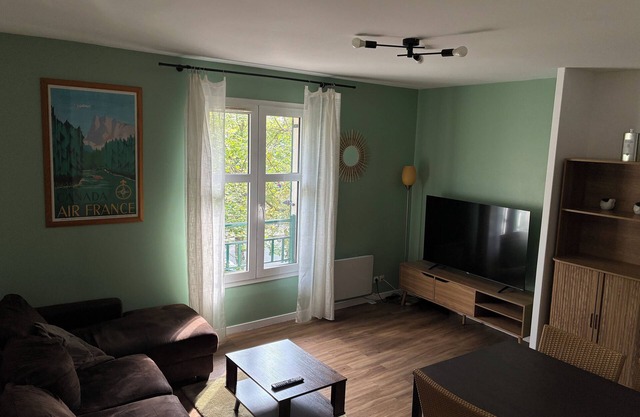 Cosy Disney Escape - 3 min Disney - 35 min Paris