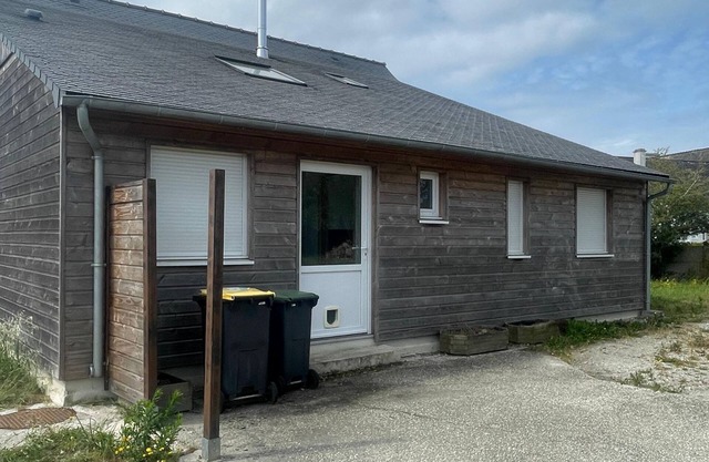 Cosy house in Crozon peninsula near sea and village of Lanvéoc