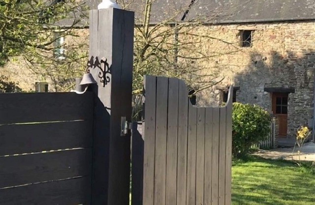 Cosy house in the Bay of Mont St Michel, bicycles available, beach 2.7 km away.