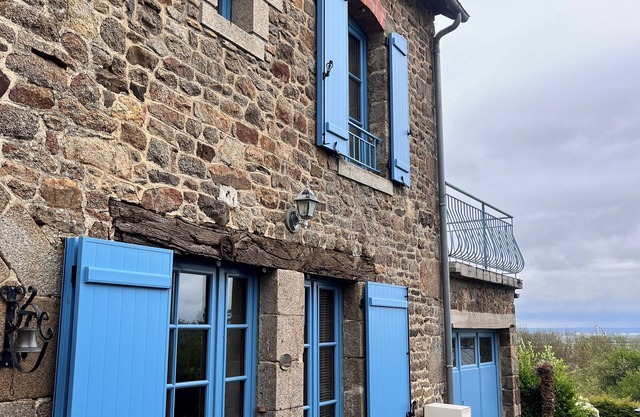 Cosy house Le Cerisier, view of Mont-Saint-Michel