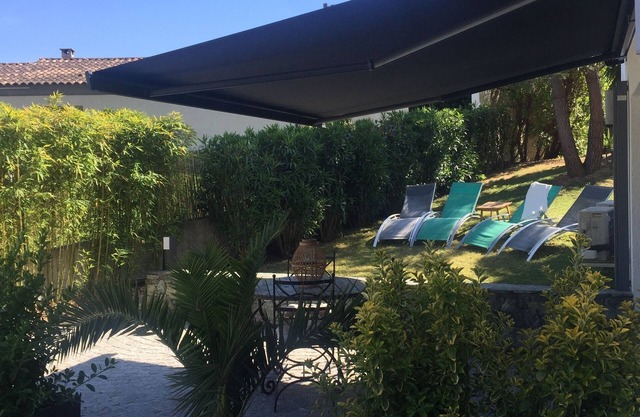 Cosy nest in a Corsican village