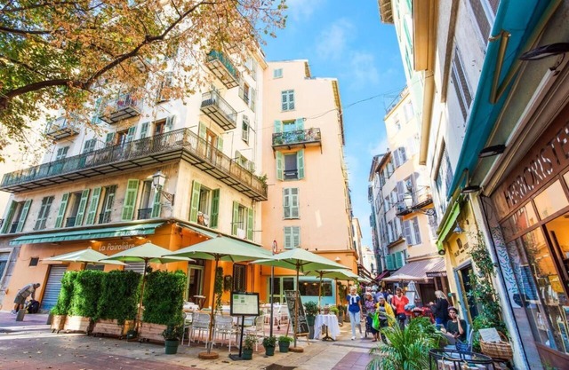 Cosy old Nice Appartement