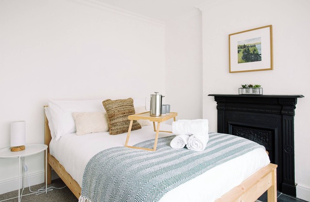 Cosy Period Cottage, 2 min walk to the beach and 5 min walk to the golf course