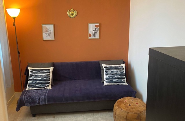 Cosy studio with garden CHATOU 78