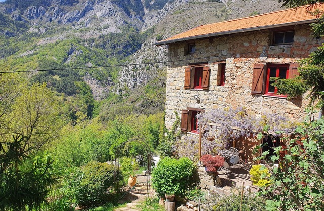 Cote D'azur Maison de Charme Magnifique vue Arrière Pays Niçois