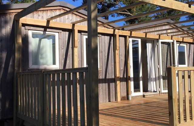 COTTAGE 4 Adults + 2 Children MONTALIVET les Bains