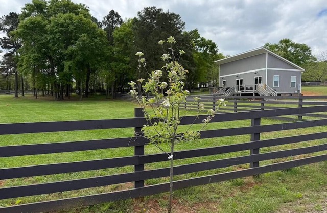 Cottage at Changing Hearts Farm Sanctuary