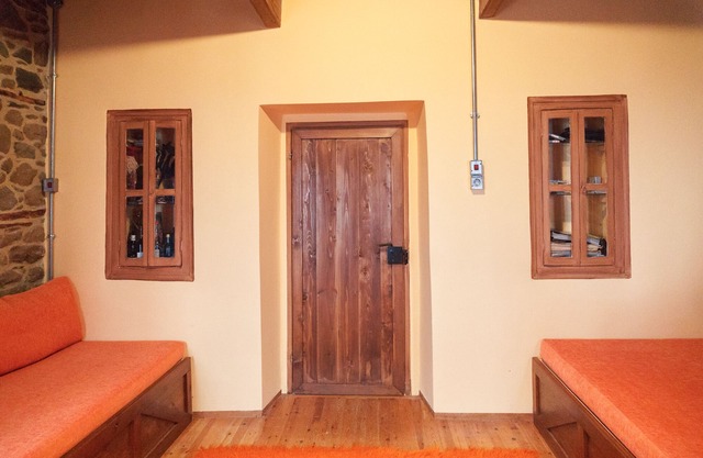 Cottage house "Iali"