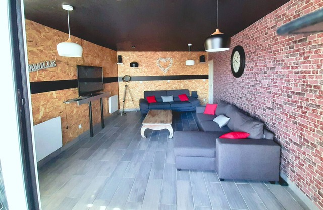 Cottage of the bride from 4 to 20 people 7 minutes from Puy du Fou