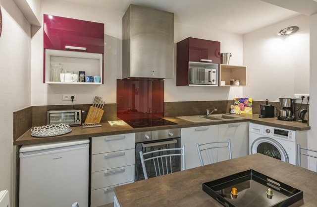 Cottage-Superior-Ensuite with Shower-Garden view-Charles VII